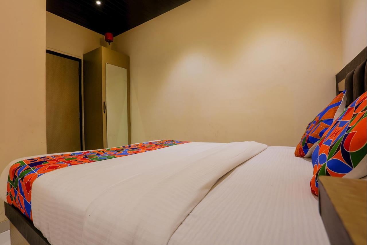 Fabhotel Prime Land - Nr Bkc Mumbai Exteriör bild